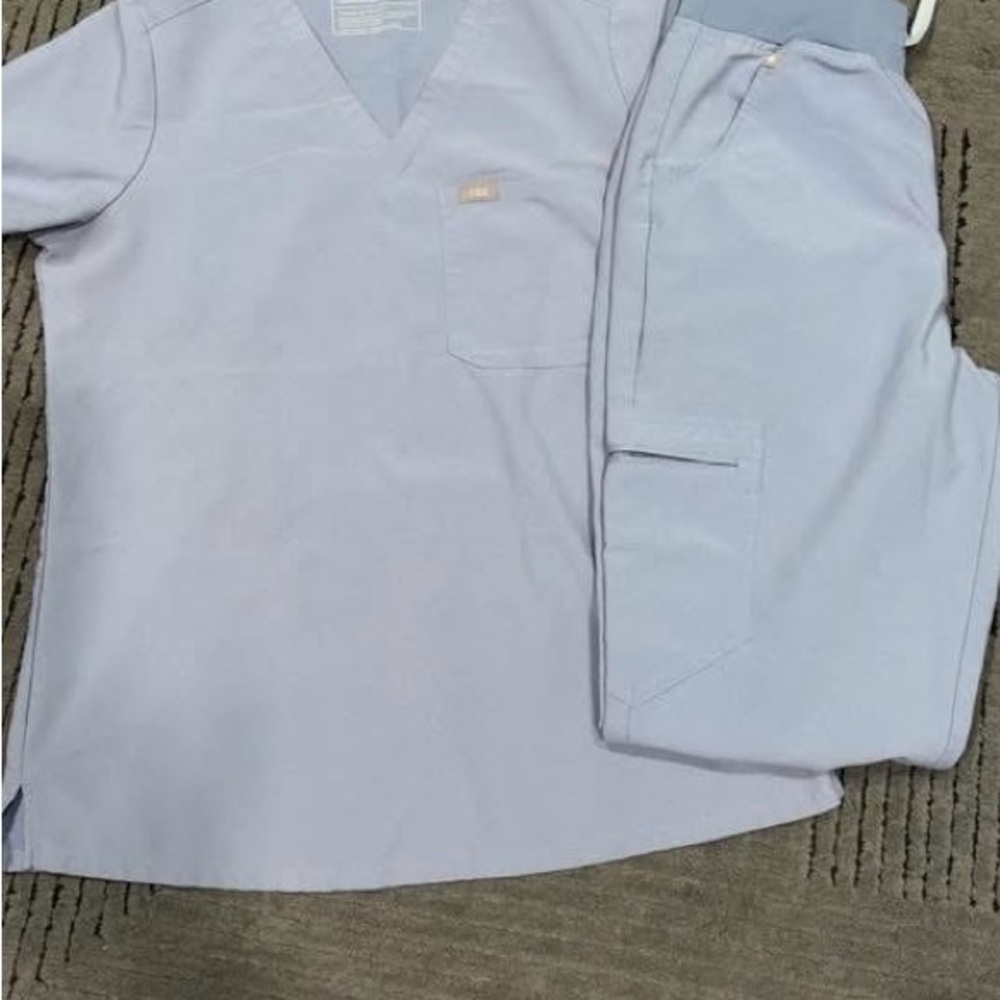 Figs Light Blue Scrub Set